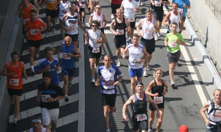 preparazione mezza maratona 4 settimane: runner